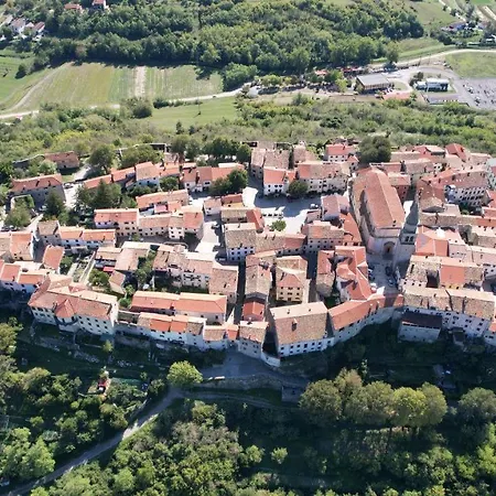 The Villa Buzet